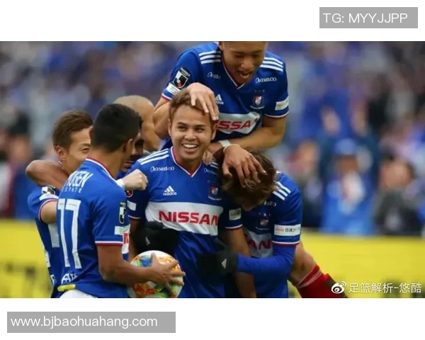 悉尼FC与横滨水手的巅峰对决展现足球魅力与激情的较量